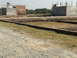  Land For Rent in Gomti Nagar