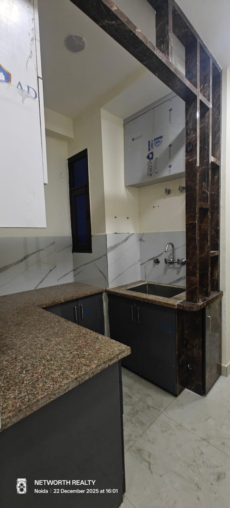 Kitchen, sector 73 1 Bedroom 600 Sq.Ft. Builder Floor In Sector 73 Noida 9674049
