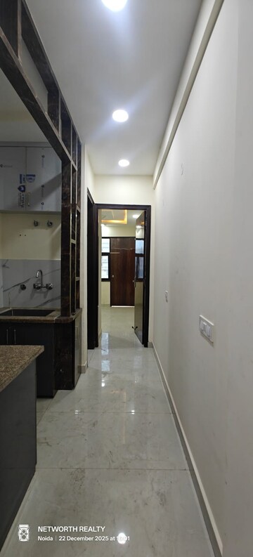 1 BHK Builder Floor For Sale in Sector 73