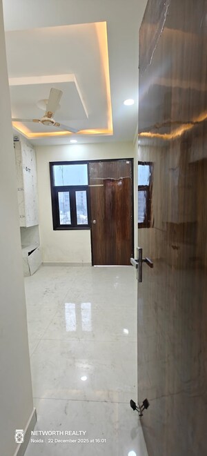 Furnished Amenities in 1 BHK Builder Floor at Sector 73 – for Sale