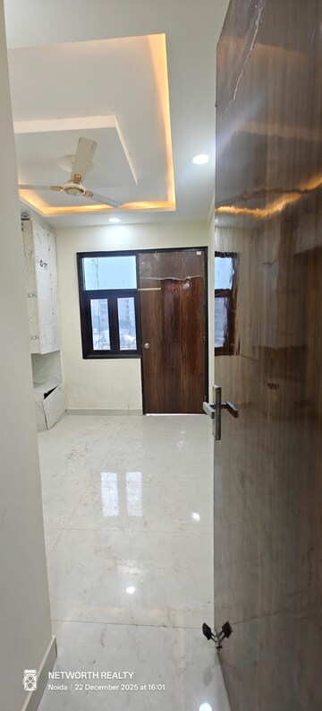 Furnished Amenities in 1 BHK Builder Floor at Sector 73 – for Sale