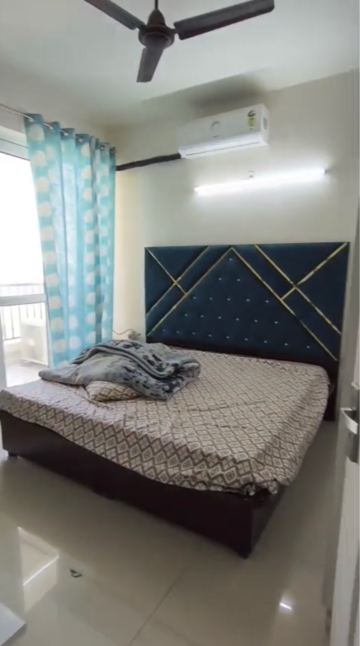 Bedroom in 2 BHK Apartment at Sector 40 – for Sale