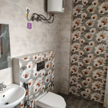Bathroom in 6+ BHK Independent House at Sector 57 – for Sale