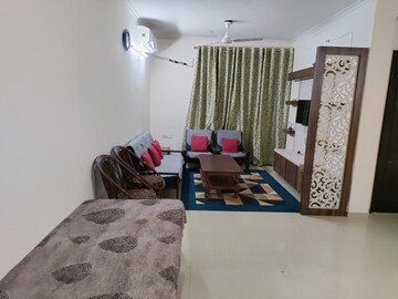 Team Area in 3 BHK Apartment at Omaxe The Palace, Gomti Nagar – for Rent