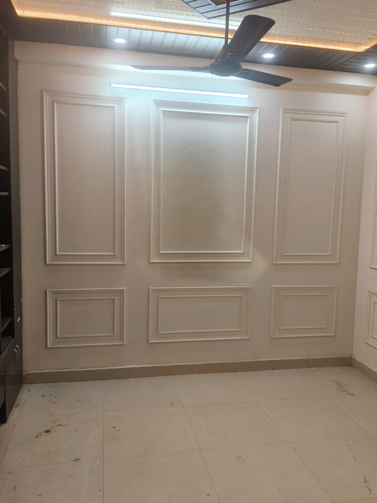 Bathroom, bharat-society 3 Bedroom 1600 Sq.Ft. Builder Floor In Dwarka Mor Delhi 9674094