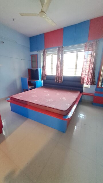 Master Bedroom in 3 BHK Apartment at Kumar Palmgrove, Kondhwa – for Sale