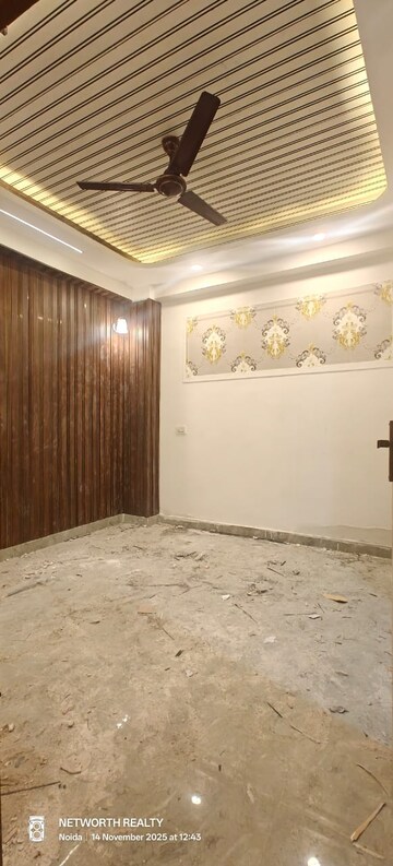 1 RK Builder Floor For Sale in Sector 73