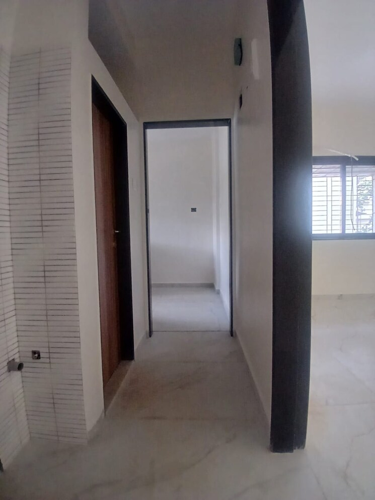 Room, prime-chs 1 Bedroom 430 Sq.Ft. Apartment In Mulund East Mumbai 9674133