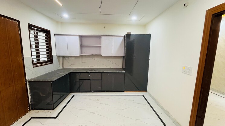 Kitchen, lal kuan 4 Bedroom 1350 Sq.Ft. Independent House In Lal Kuan Ghaziabad 9674132