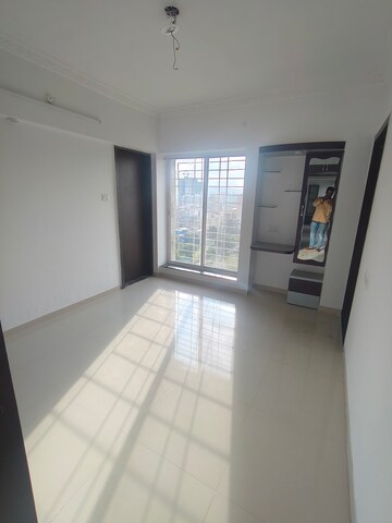 Room in 2 BHK Apartment at Majestique 38 Park Majestique, Undri – for Sale
