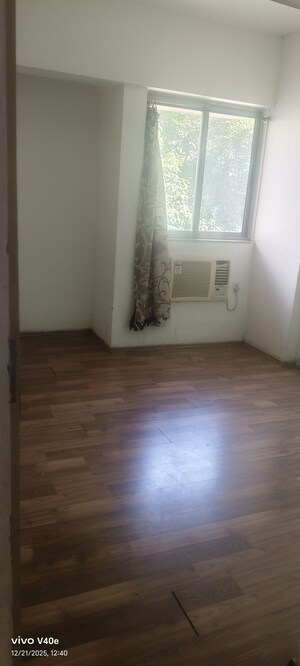 Room in 2.5 BHK Apartment at Lodha Casa Rio, Dombivli East – for Rent