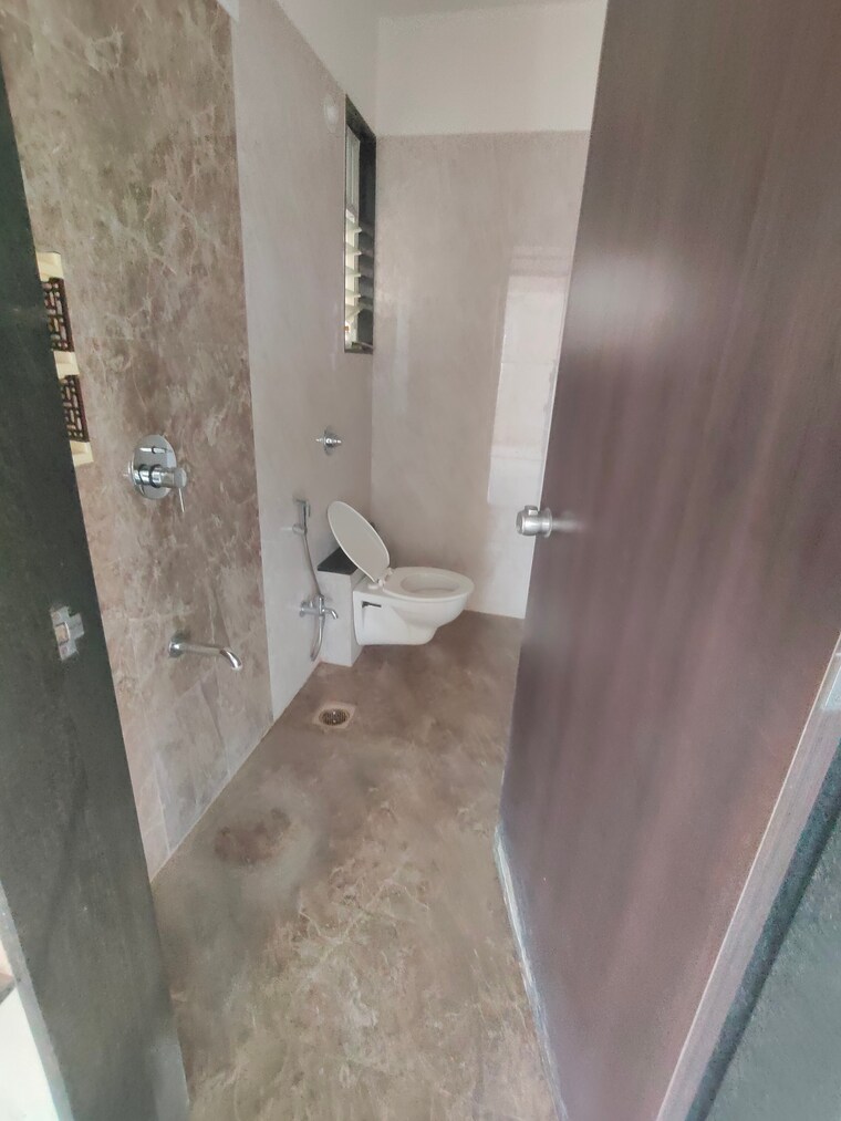 Bathroom, dynamic-grandeur 1 Bedroom 403 Sq.Ft. Apartment In Undri Pune 9674138