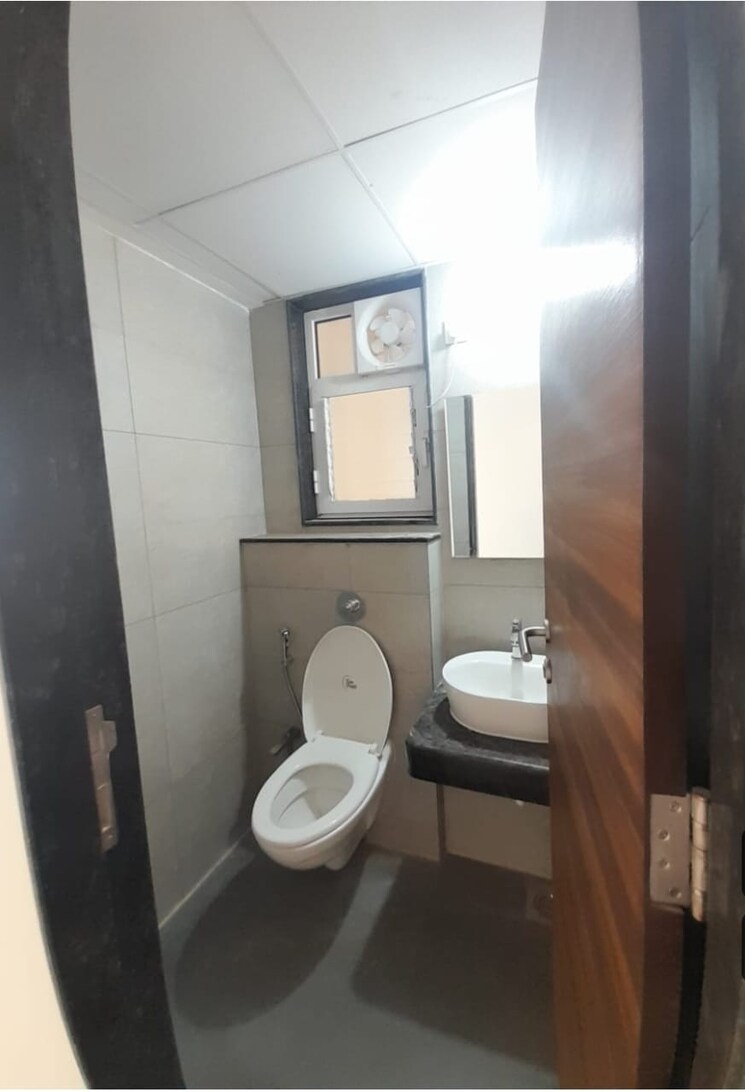 Attached Bathroom, k-raheja-reserve 1 Bedroom 800 Sq.Ft. Apartment In Mohammadwadi Pune 9674143