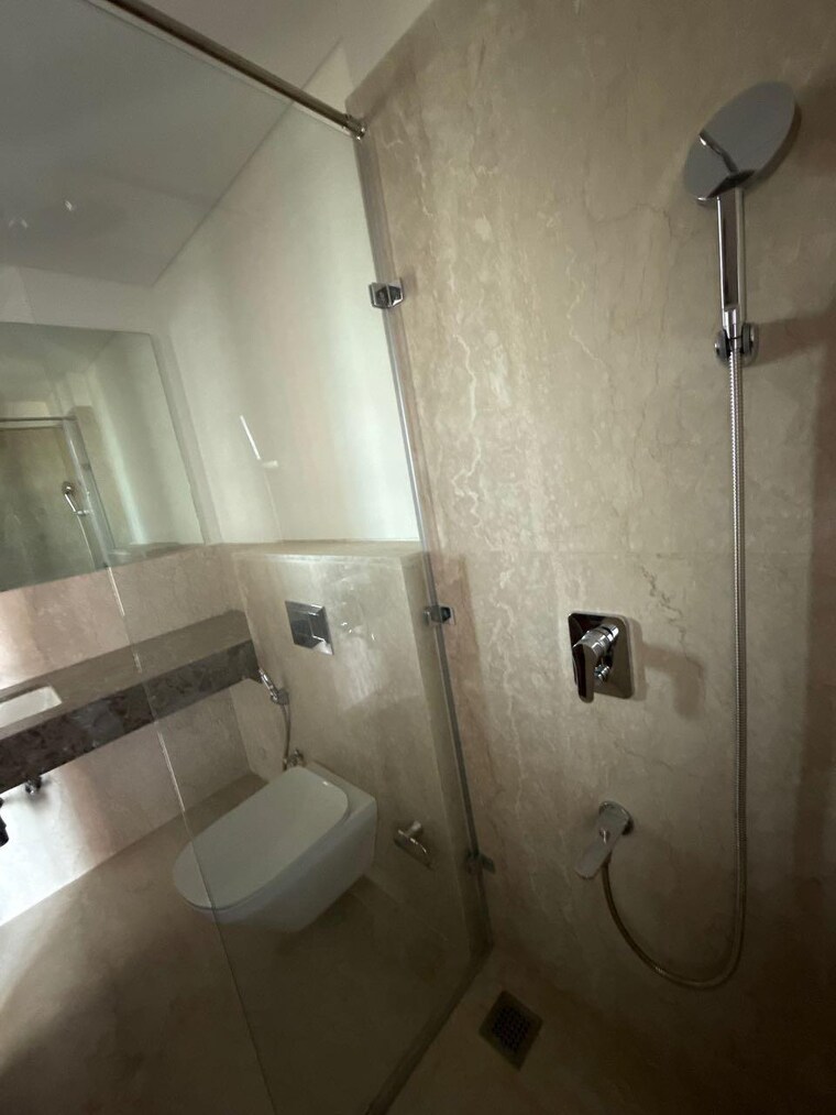 Bathroom, piramal-mahalaxmi 3 Bedroom 1451 Sq.Ft. Apartment In Mahalaxmi Mumbai 9674147