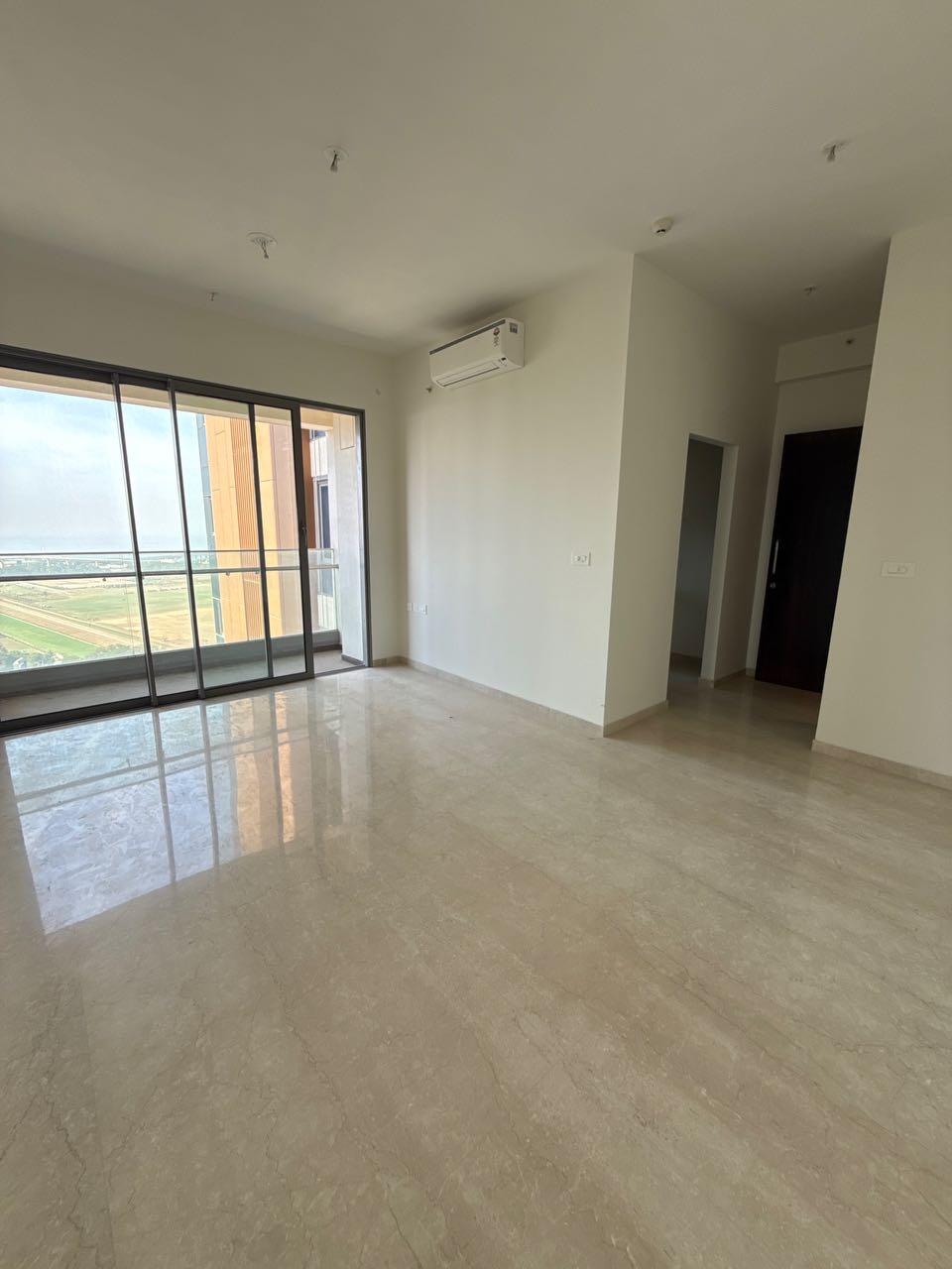 3 BHK + Servant Room Apartment For Rent in Piramal Mahalaxmi