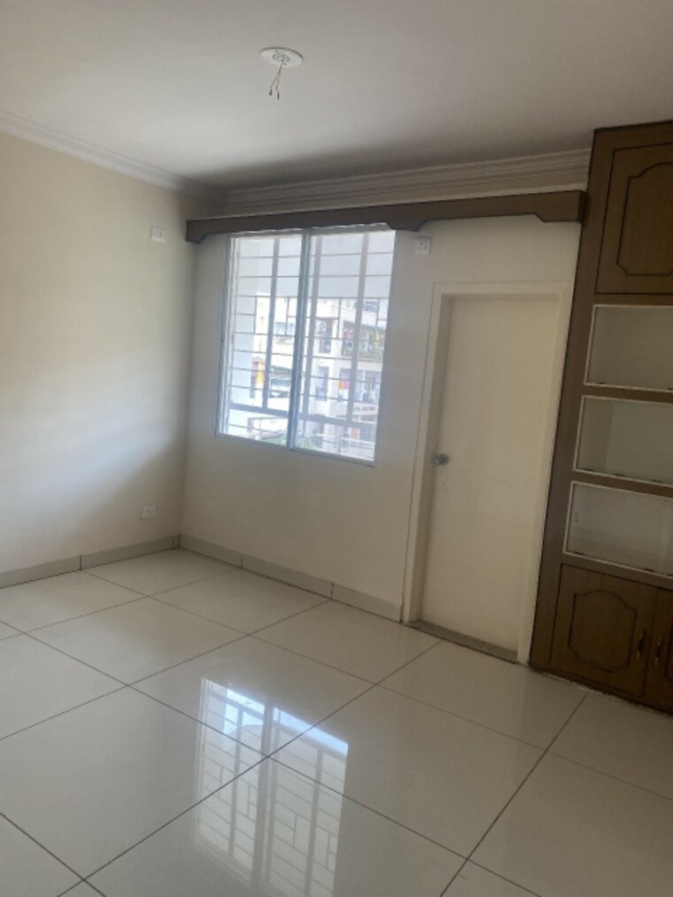 Room, doranda 3 Bedroom 1100 Sq.Ft. Apartment In Doranda Ranchi 9674151