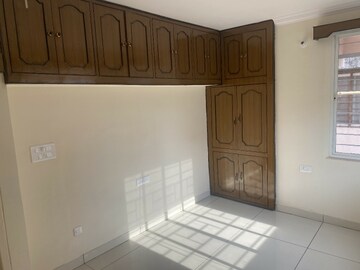 Room in 3 BHK Apartment at Doranda – for Sale