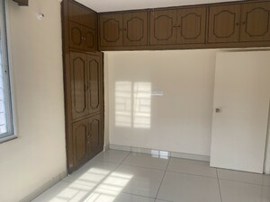 Room in 3 BHK Apartment at Doranda – for Sale