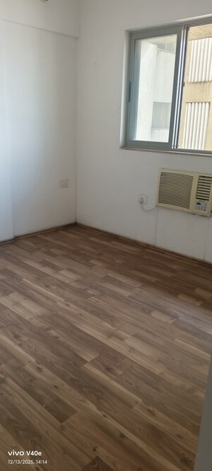 Room in 2.5 BHK Apartment at Lodha Casa Rio, Dombivli East – for Sale