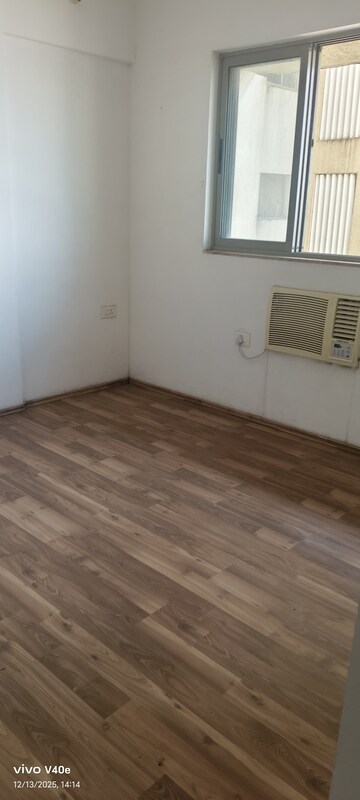 Room in 2.5 BHK Apartment at Lodha Casa Rio, Dombivli East – for Sale