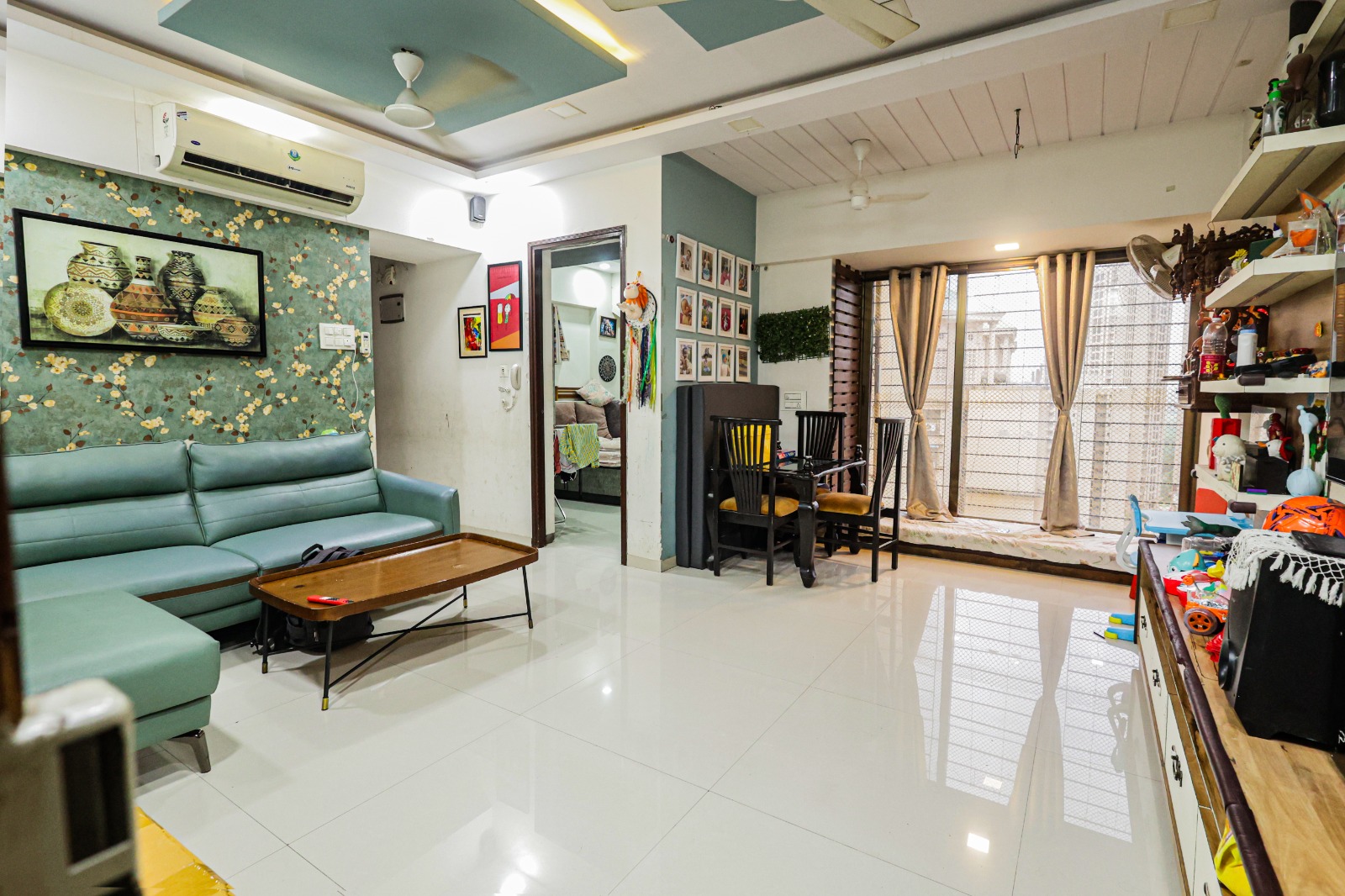 2 BHK + Pooja Room Apartment For Rent in Lodha Luxuria