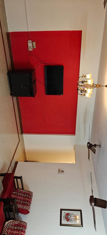 Furnished Amenities in 3 BHK Apartment at Kamala Ashish Tower, Kandivali West – for Rent