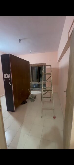 Bedroom in 1 BHK Apartment at Kanika CHS, Andheri East – for Rent