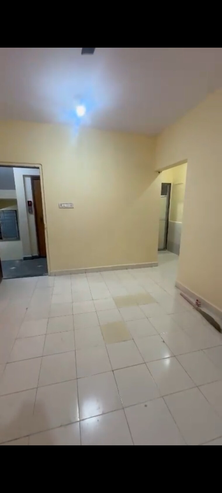 Living Room, kanika-chs 1 Bedroom 450 Sq.Ft. Apartment In Andheri East Mumbai 9674186