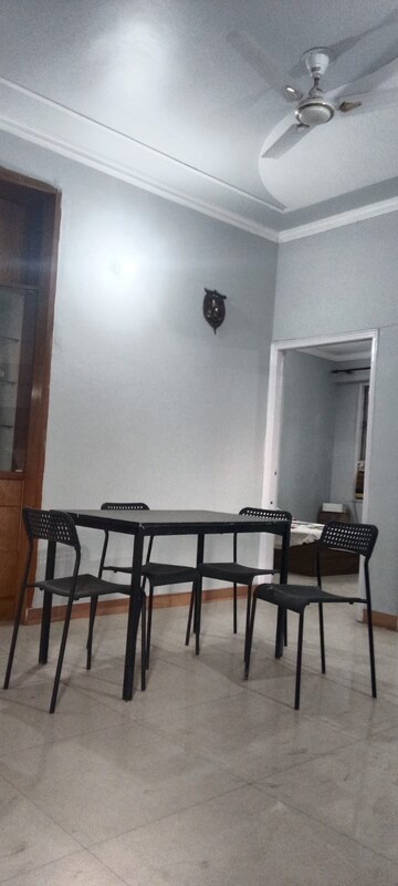 Room in 3 BHK Builder Floor at Uppal Southend, Sector 49 – for Sale