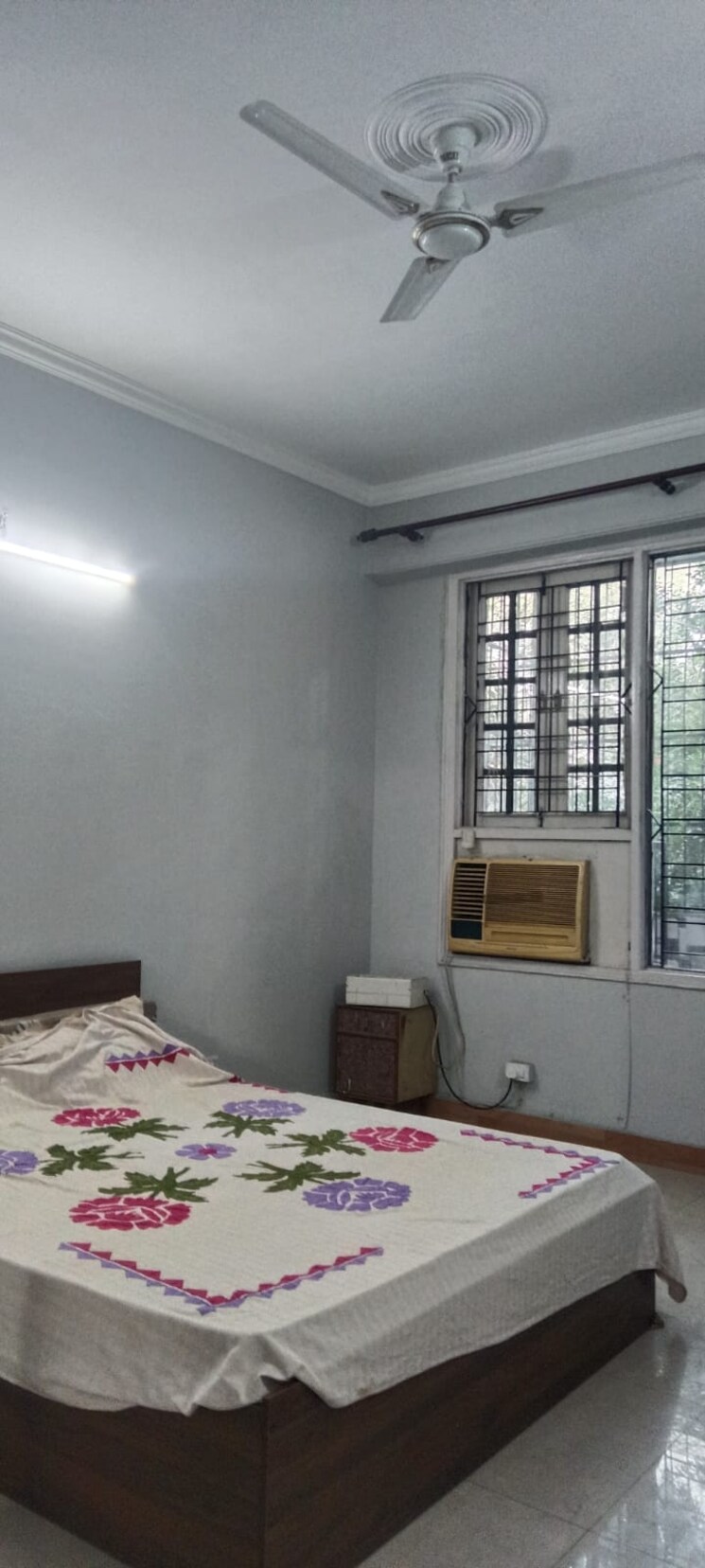 Living Room, uppal-southend 3 Bedroom 300 Sq.Yd. Builder Floor In Sector 49 Gurgaon 9674181