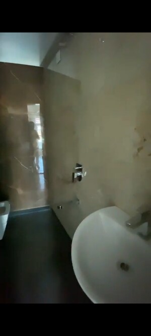 Furnished Amenities in 1 BHK Apartment at Kamlesh Apartment, Andheri East – for Rent