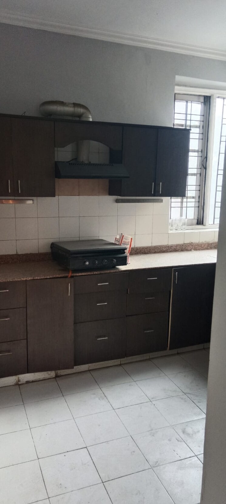 Kitchen, uppal-southend 3 Bedroom 300 Sq.Yd. Builder Floor In Sector 49 Gurgaon 9674183