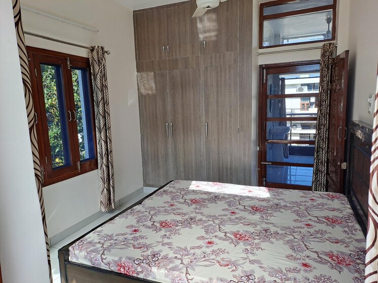 Bedroom, sector 37 1 Bedroom 1200 Sq.Ft. Independent House In Sector 37 Chandigarh 9674208