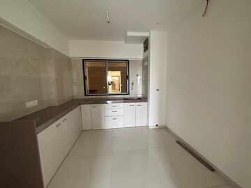 Kitchen in 1 BHK Apartment at Andheri East – for Rent
