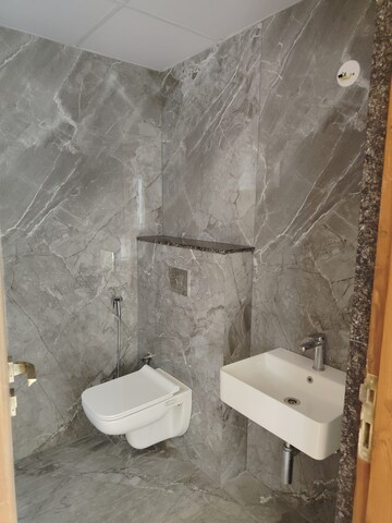 Bathroom in 3 BHK Apartment at Sindhi Colony Ulsoor, Halasuru – for Rent