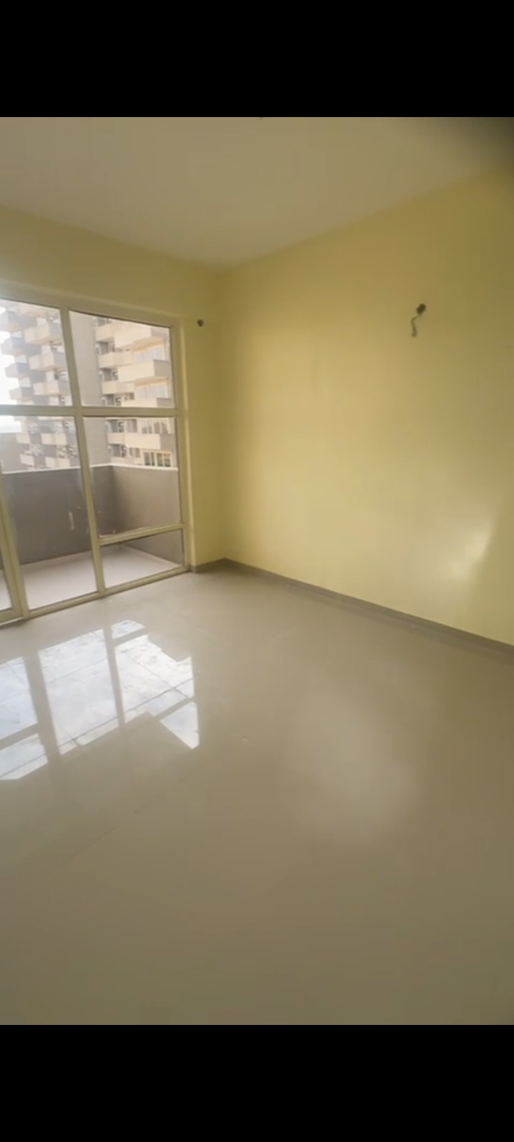 2 BHK Apartment For Sale in Pyramid Pride