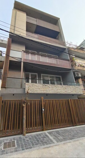 3 BHK Builder Floor For Sale in Greater Kailash I