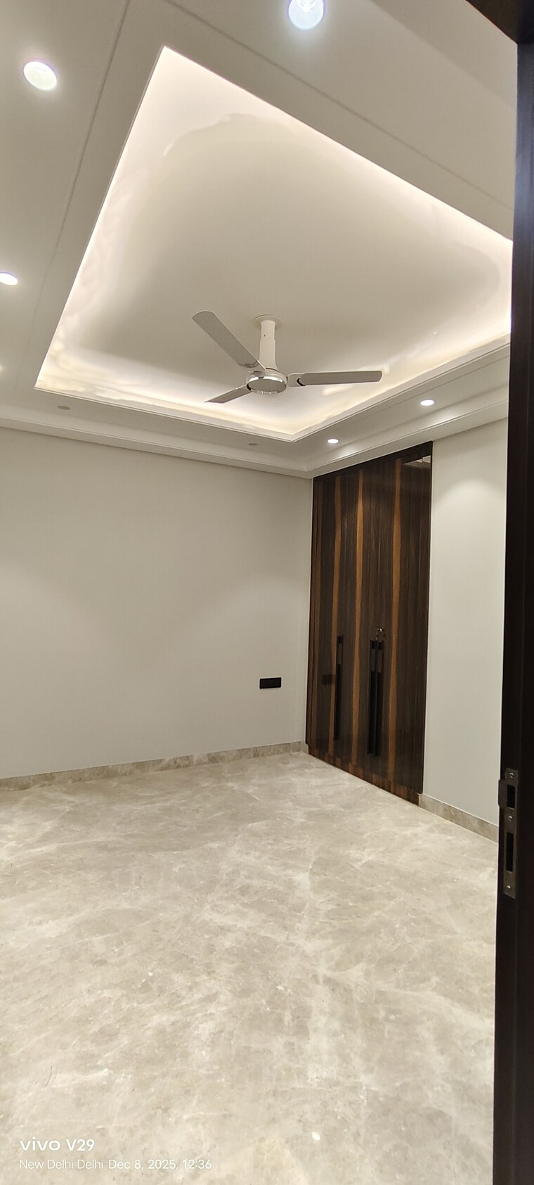 Room, greater kailash i 3 Bedroom 1850 Sq.Ft. Builder Floor In Greater Kailash I Delhi 9674243