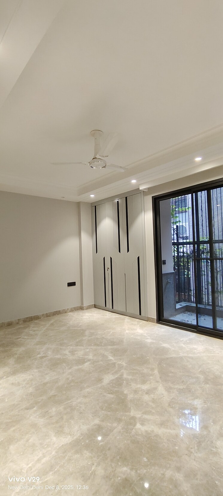 Room, greater kailash i 3 Bedroom 1850 Sq.Ft. Builder Floor In Greater Kailash I Delhi 9674243
