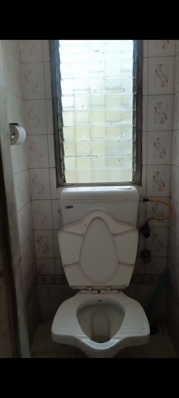 Bathroom in 1 BHK Apartment at Kurla East – for Rent