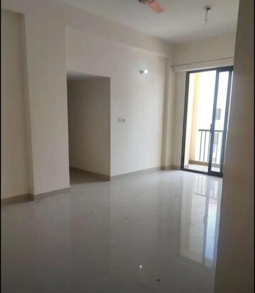 Room in 3 BHK Apartment at Rishita Manhattan, Gomti Nagar – for Rent