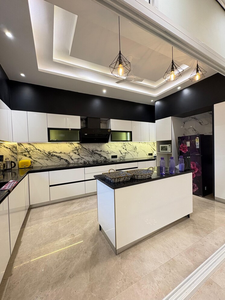 Kitchen, sector 43 4 Bedroom 342 Sq.Yd. Builder Floor In Sector 43 Gurgaon 9674277