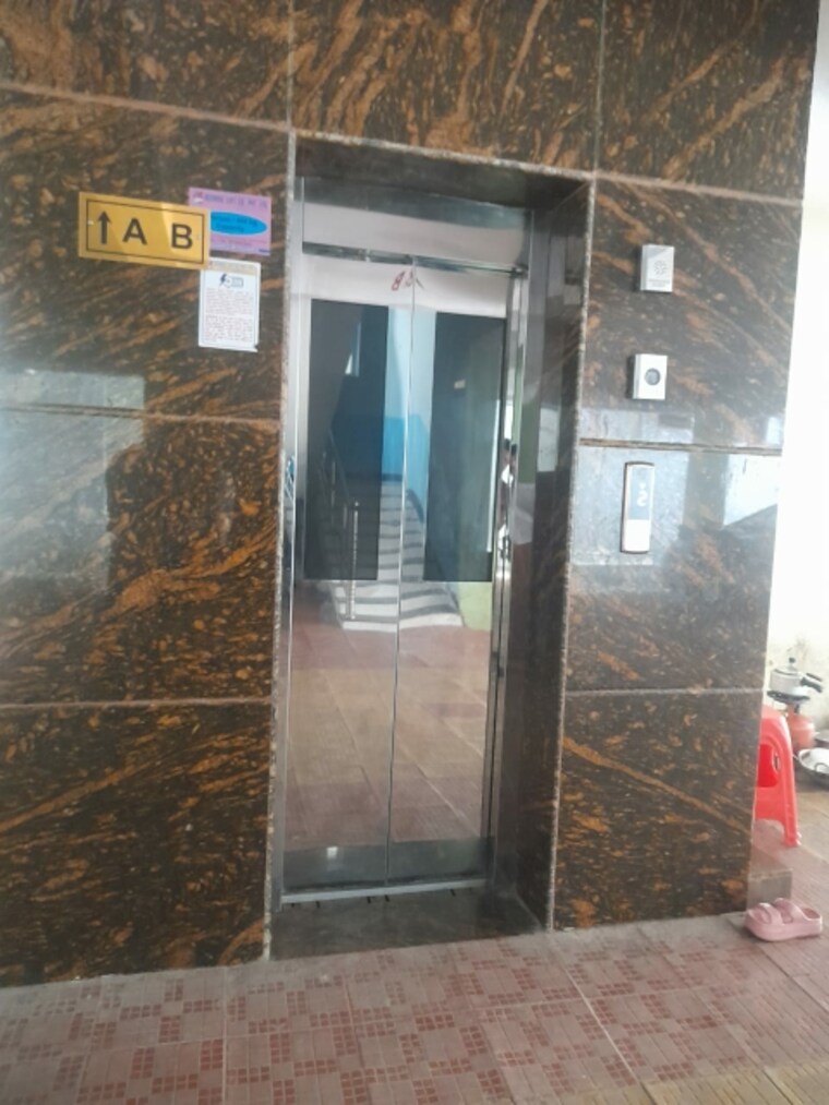 undefined, bariatu 3 Bedroom 1500 Sq.Ft. Apartment In Bariatu Ranchi 9674282