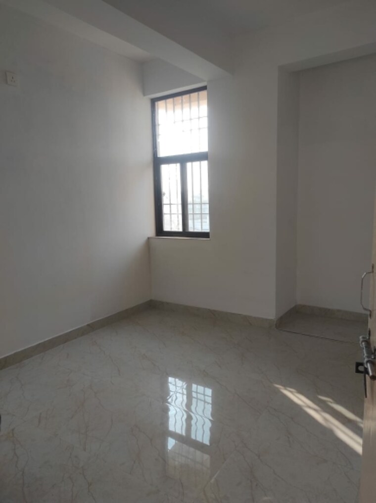 Room, pundag 3 Bedroom 1640 Sq.Ft. Apartment In Pundag Ranchi 9674293