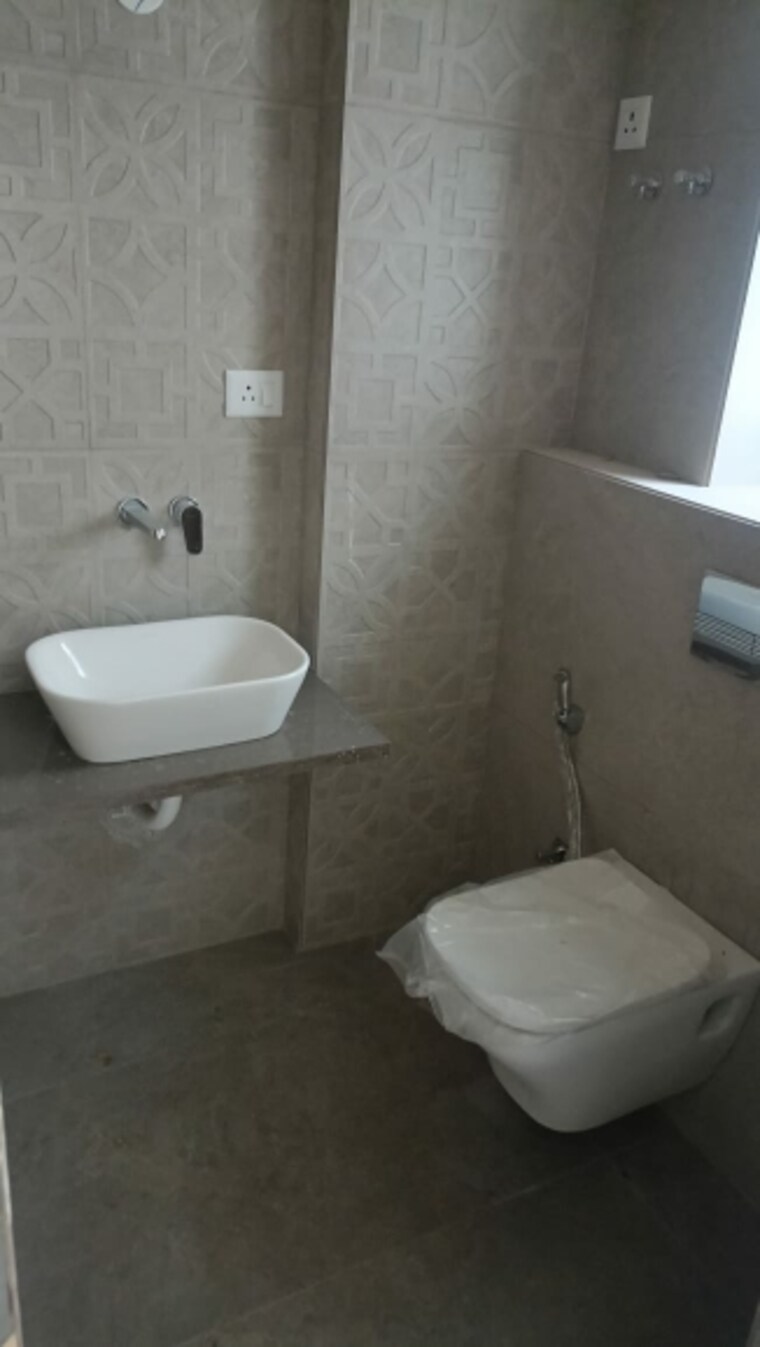 Bathroom, bariatu 3 Bedroom 1850 Sq.Ft. Apartment In Bariatu Ranchi 9674307
