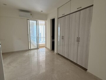4 BHK Apartment For Rent in Indiabulls Sky Forest, Lower Parel
