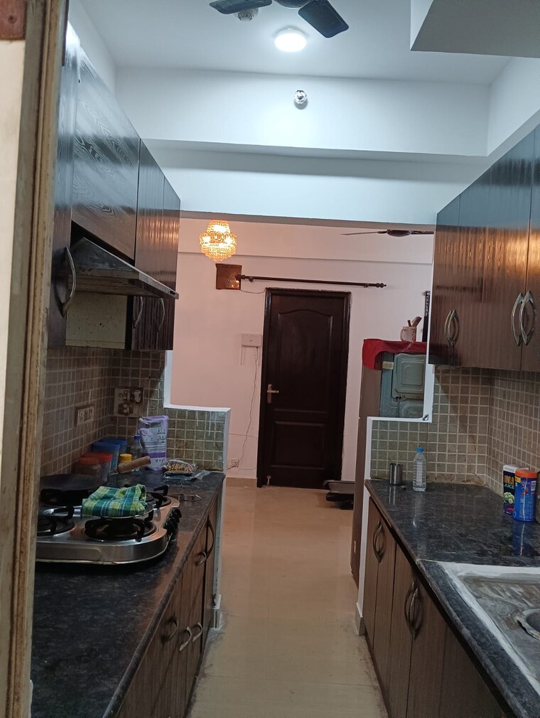 Kitchen, xu 1 greater noida 2 Bedroom 90 Sq.Mt. Independent House In Xu 1 Greater Noida Greater Noida 9674336