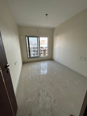 1 BHK Apartment For Rent in Siddhiyog CHS, Kandivali West