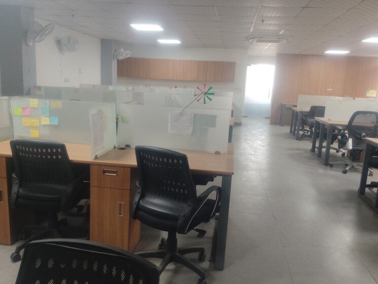 Floor Plan, gc-complex Commercial Office Space 3000 Sq.Ft. In Sector 15 Noida 9674355