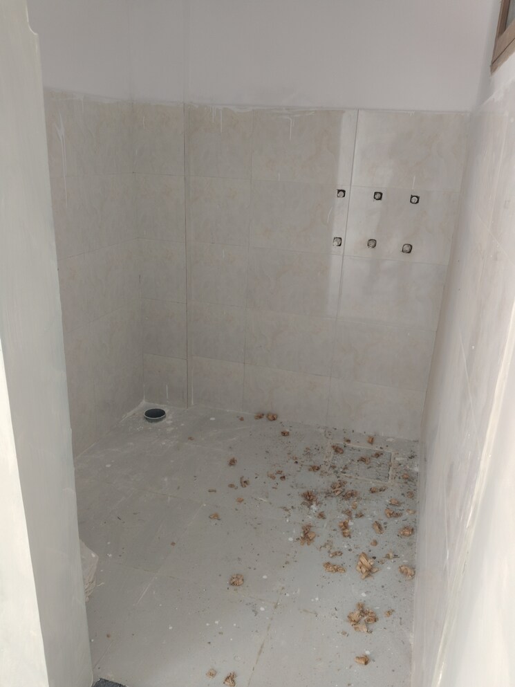 Bathroom, sector 21c 2 Bedroom 150 Sq.Yd. Independent House In Sector 21c Faridabad 9674381